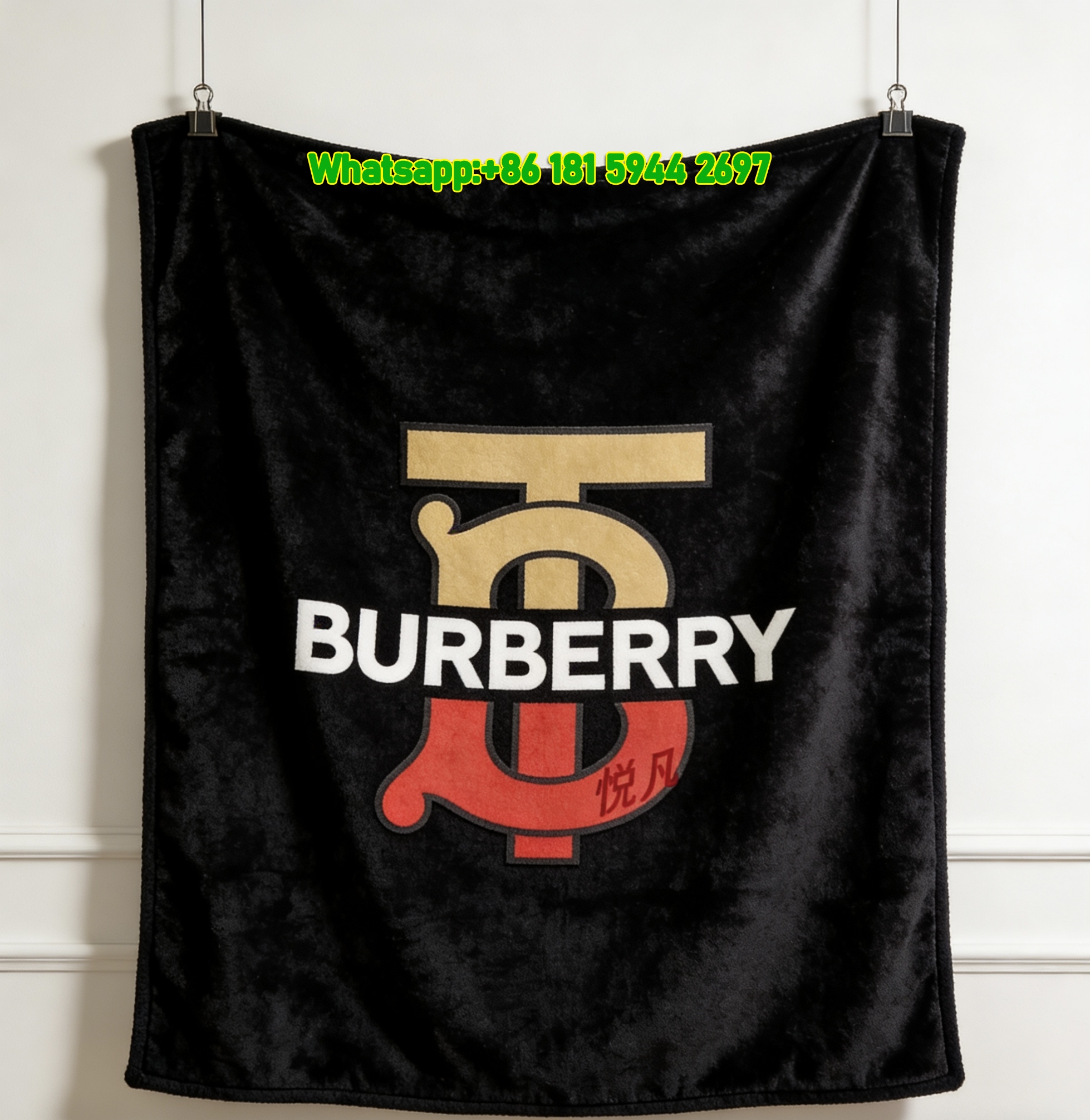 Burberry Flannel Throw Blanket TB Monogram Print Sofa Blanket B155